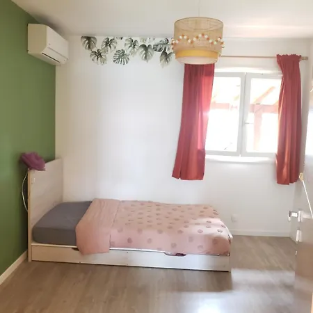 Agreable Maison Bien Situee וילה